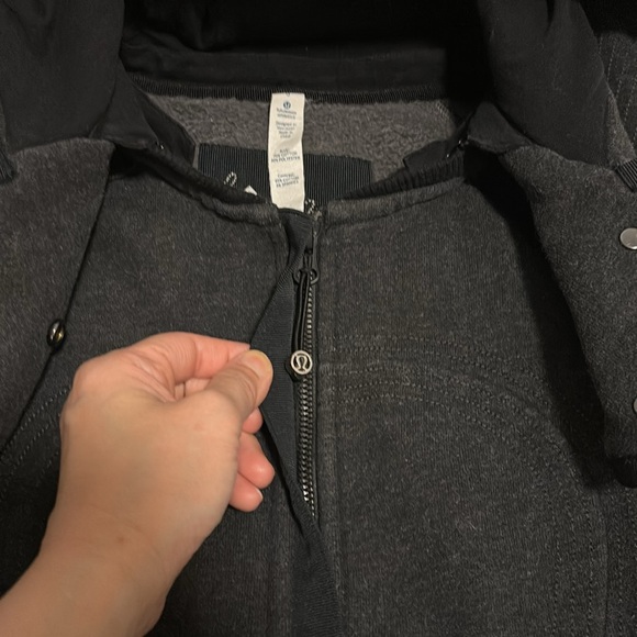 Lululemon scuba hoodie removable hood 6 - Picture 9 of 10
